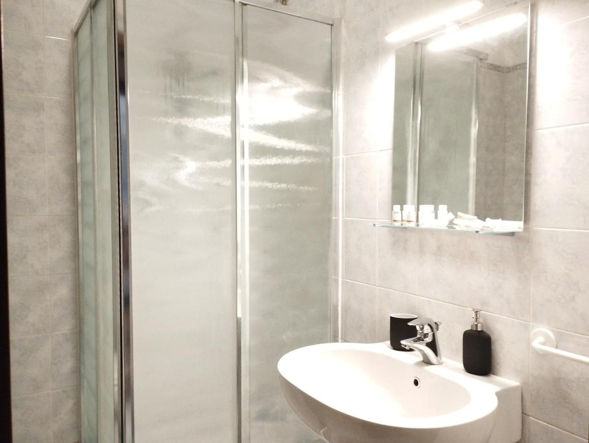 Apartamento Liguria 51 - Affittica Milán Exterior foto